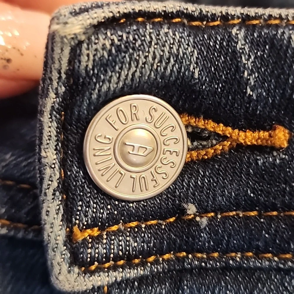 Diesel 1979 Sleenker Skinny Jeans  Men's Low Rise Size 32x32 - Picture 7 of 10